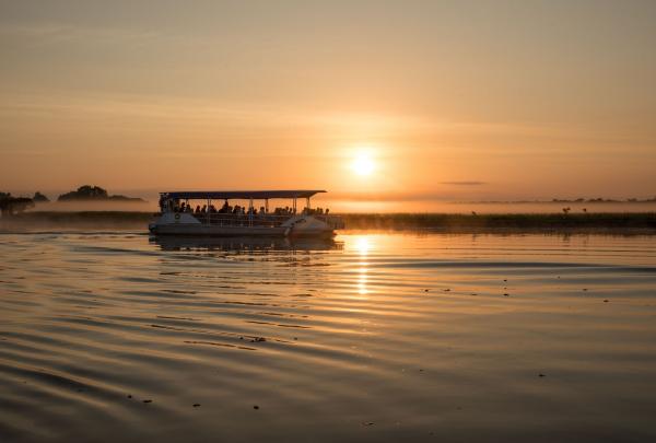 Boat tour, Kakadu Tourism, Kakadu National Park, Northern Territory © Tourism Australia