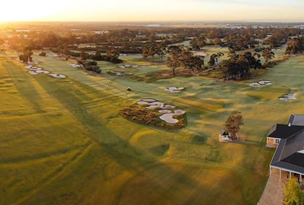 Aerial view of Kingston Heath golf course and club house, Kingston Heath Golf Club, Cheltenham, Victoria © Great Golf Courses of Australia