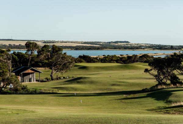 Golf course and resting area off in the distance at Lonsdale Links, Point Lonsdale, Victoria © Lonsdale Links