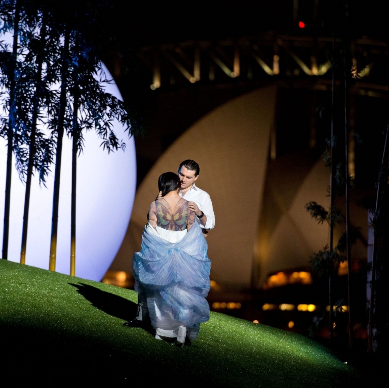 Handa Opera on Sydney Harbour: Madama Butterfly, 2014. Madama Butterfly (Hiromi Omura) and Pinkerton (Georgy Vasiliev) © Opera Australia