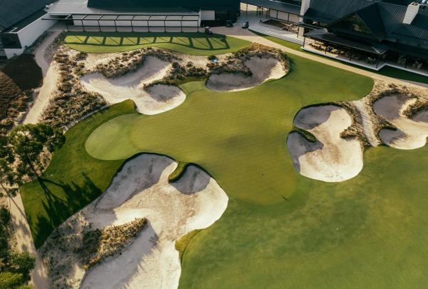 Aerial shot of the golf course at Peninsula Kingswood Country Golf Club, Frankston, Victoria © Great Golf Courses of Australia