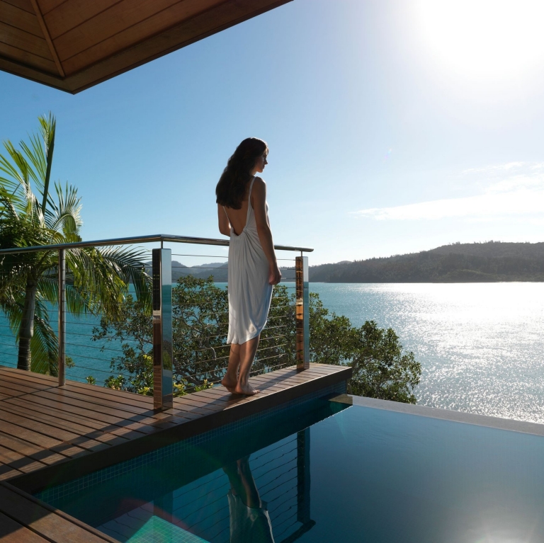 Swimming pool at qualia, Hamilton Island, Whitsundays, Queensland © Hamilton Island