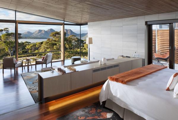 Room at Saffire Freycinet, Coles Bay, Tasmania © Saffire Freycinet